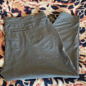 😍BOGO Free 😍 NWT Old Navy Joggers